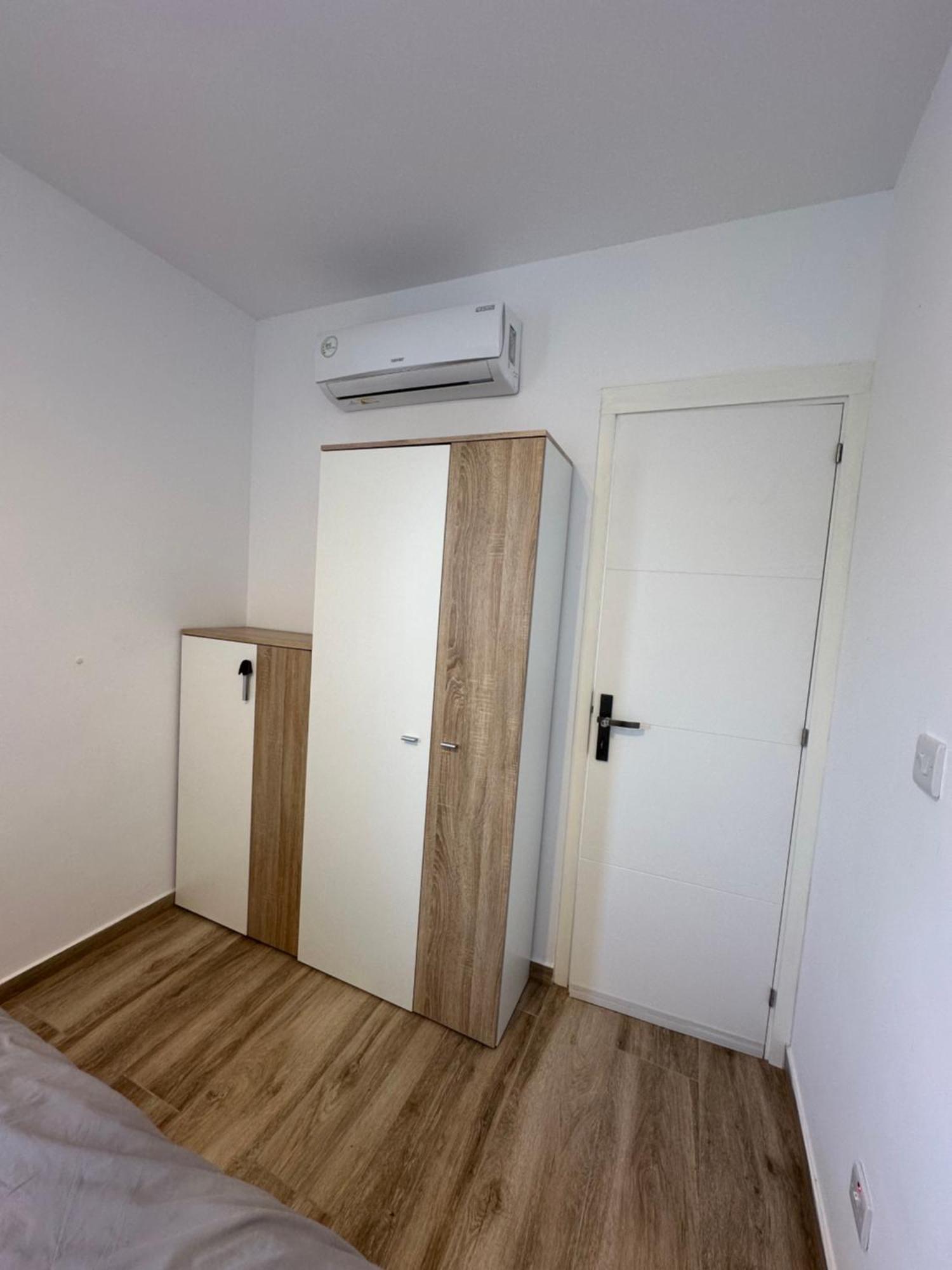 One Bedroom Appartment With Terrace In سليمة المظهر الخارجي الصورة